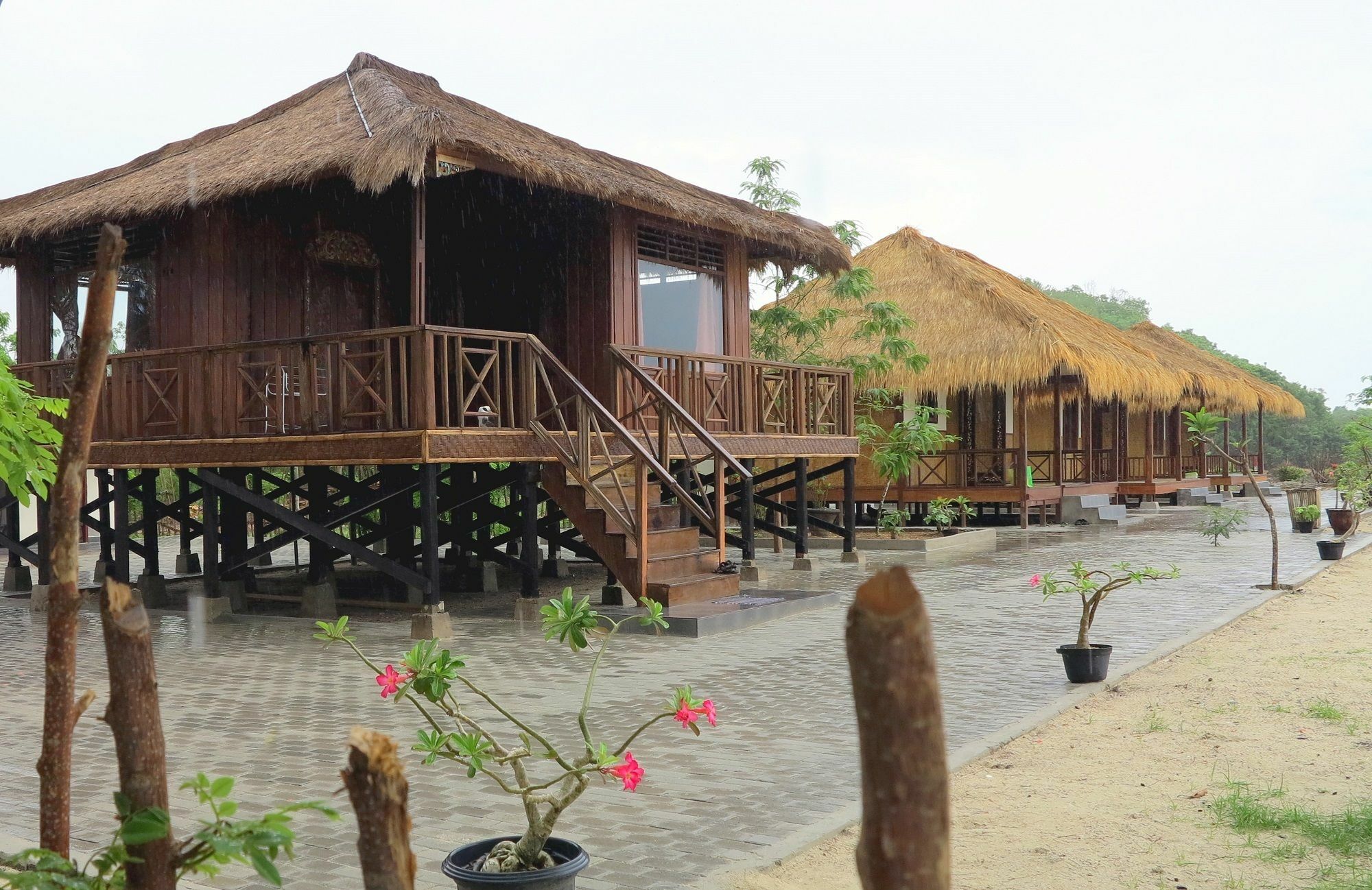 Nirvana Gili Sudak Luaran gambar
