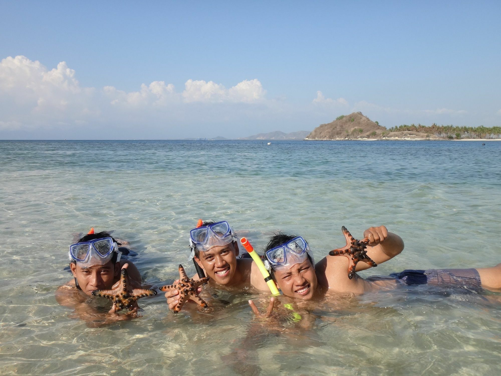 Nirvana Gili Sudak Luaran gambar
